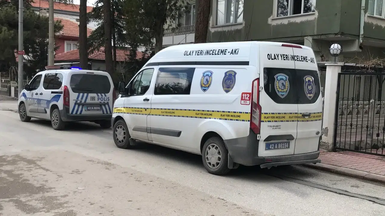 Konya’da bıçakla yaralama: Yardım çığlığını duyan koştu
