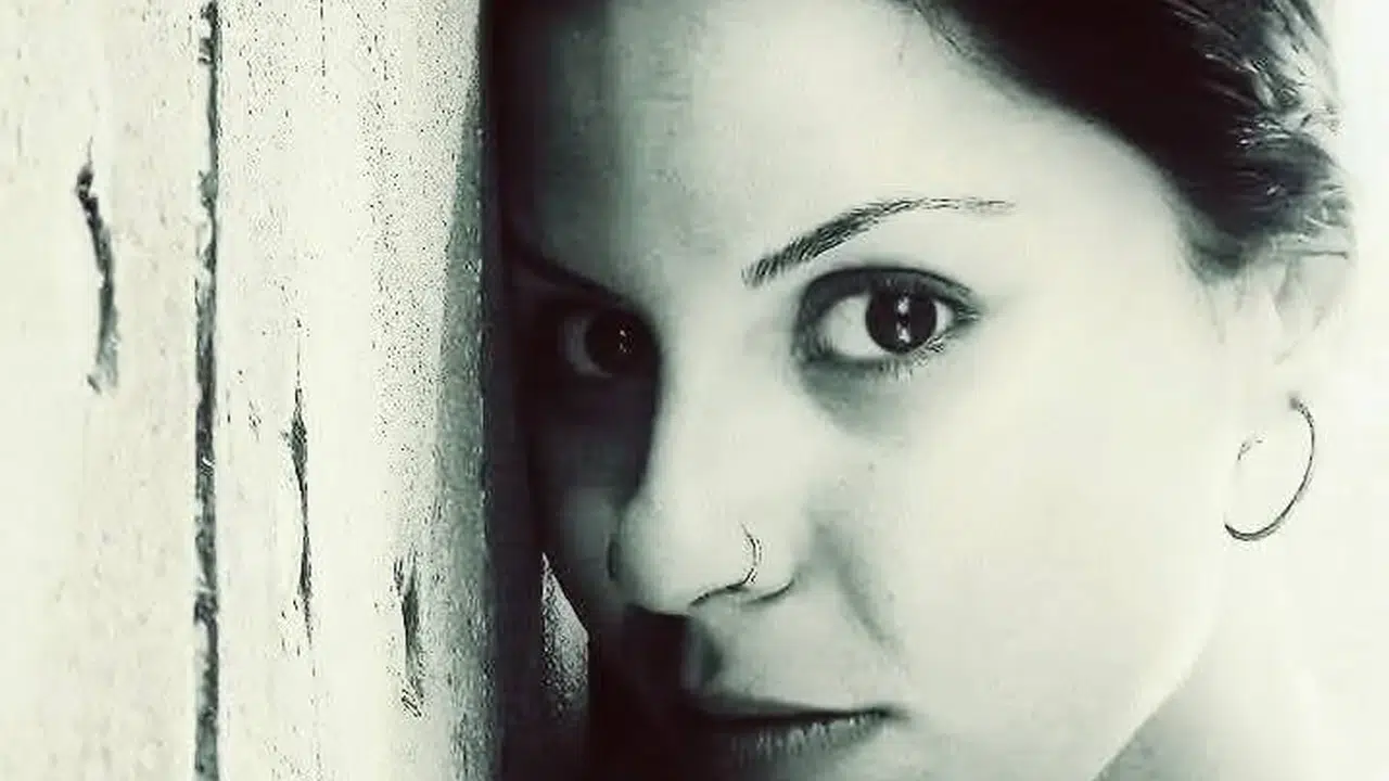 Genç müzisyenin feci sonu: Dengesini kaybedip 30 metrelik falezlerden düştü