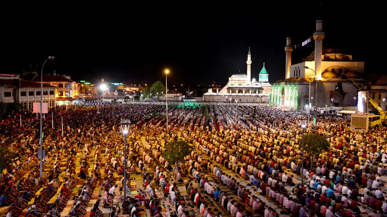 Kadir Gecesi nasıl anlaşılır? Bugün Kadir Gecesi mi? Bu dualar okunur