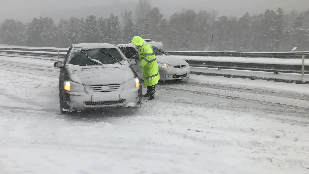 Konya'da kar yağışı etkisini artırdı: Sürücülere kritik uyarı