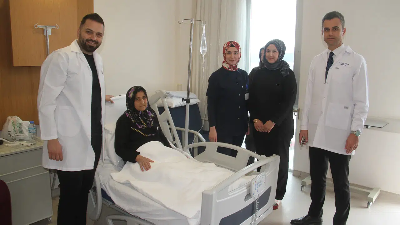 Konya'daki bir hastanın kanseri erken teşhis edildi: Sağlığına kavuşuyor