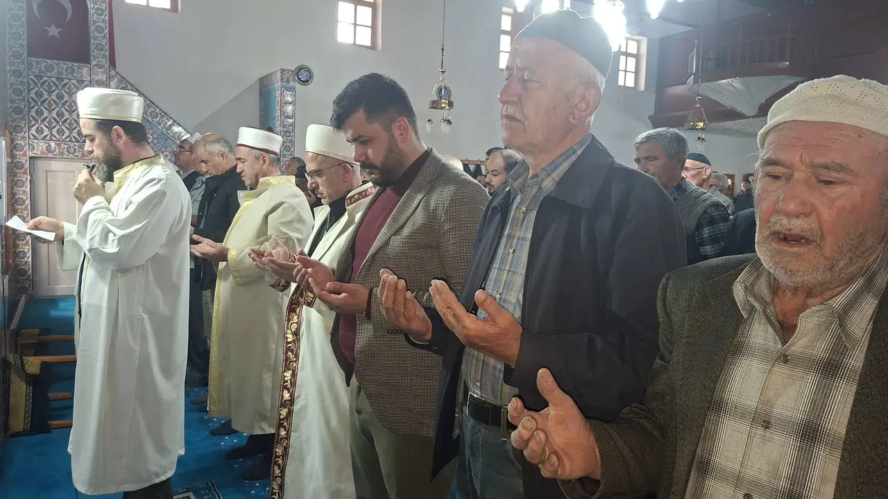 Yağmur duası yeterli yağış sebebi ile bu yıl şükür duası oldu