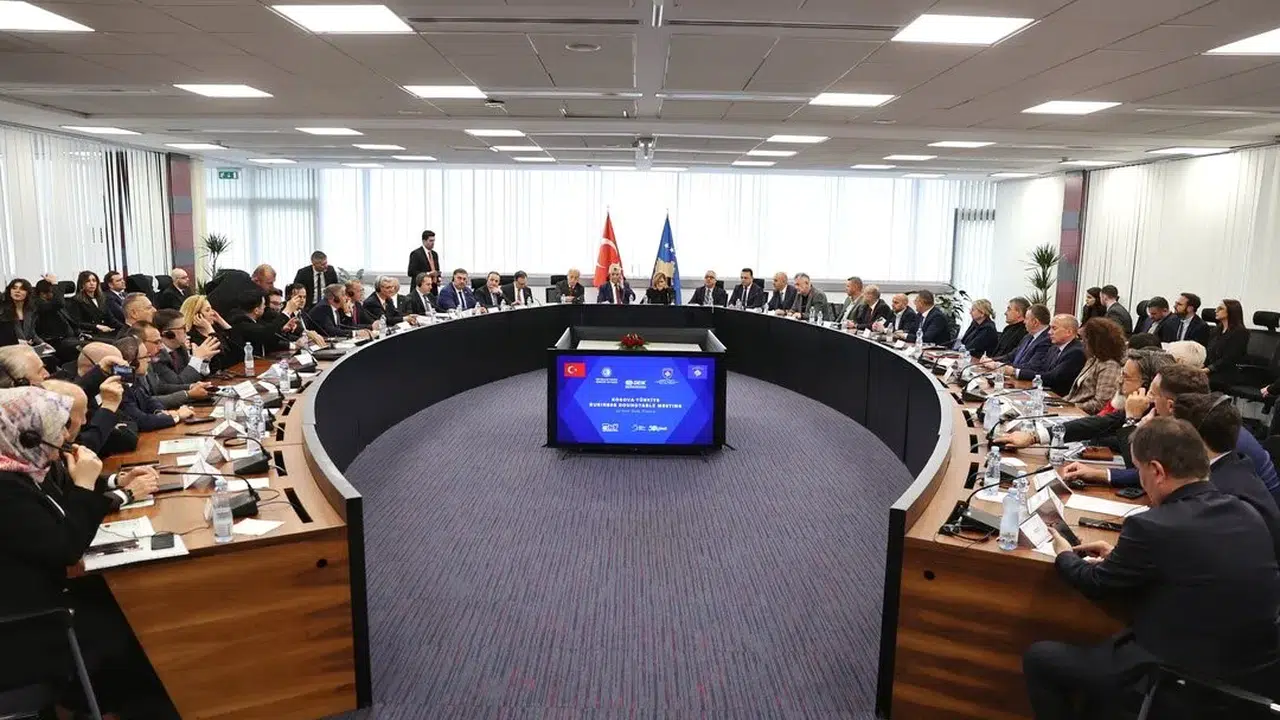 Türk ve Kosovalı iş insanları buluştu: 10 bin kişiye istihdam