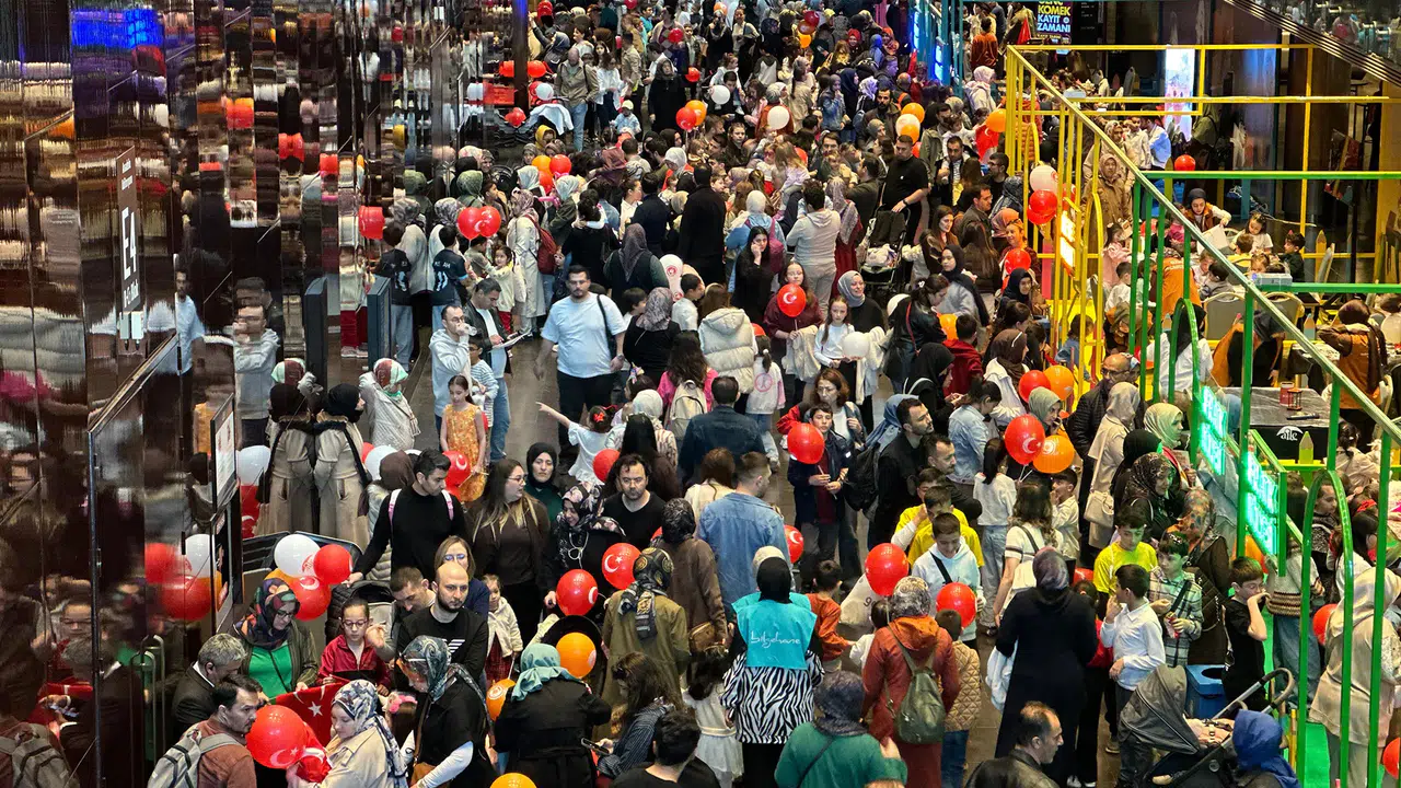 Konyalı çocuklar Kitap Günleri'ni çok sevdi: Heyecan 5 gün sürdü