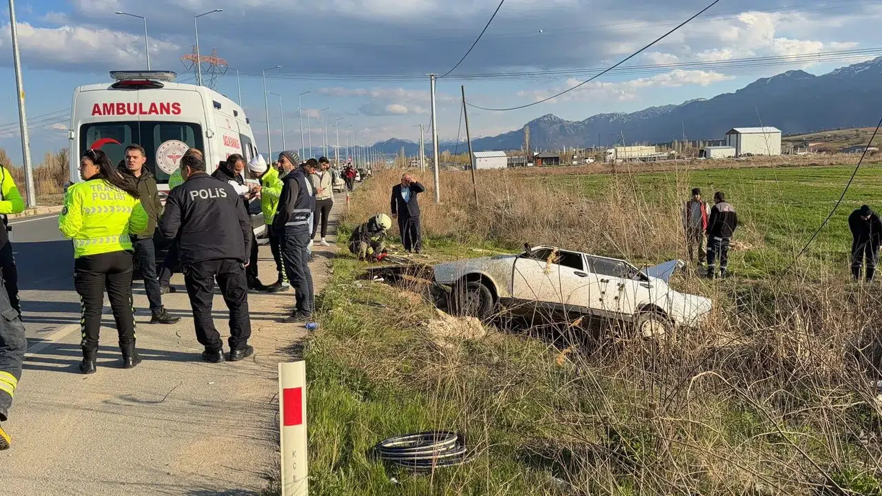 Konya'da kuş serisi mezar oldu: Feci kazada can kaybı yaşandı