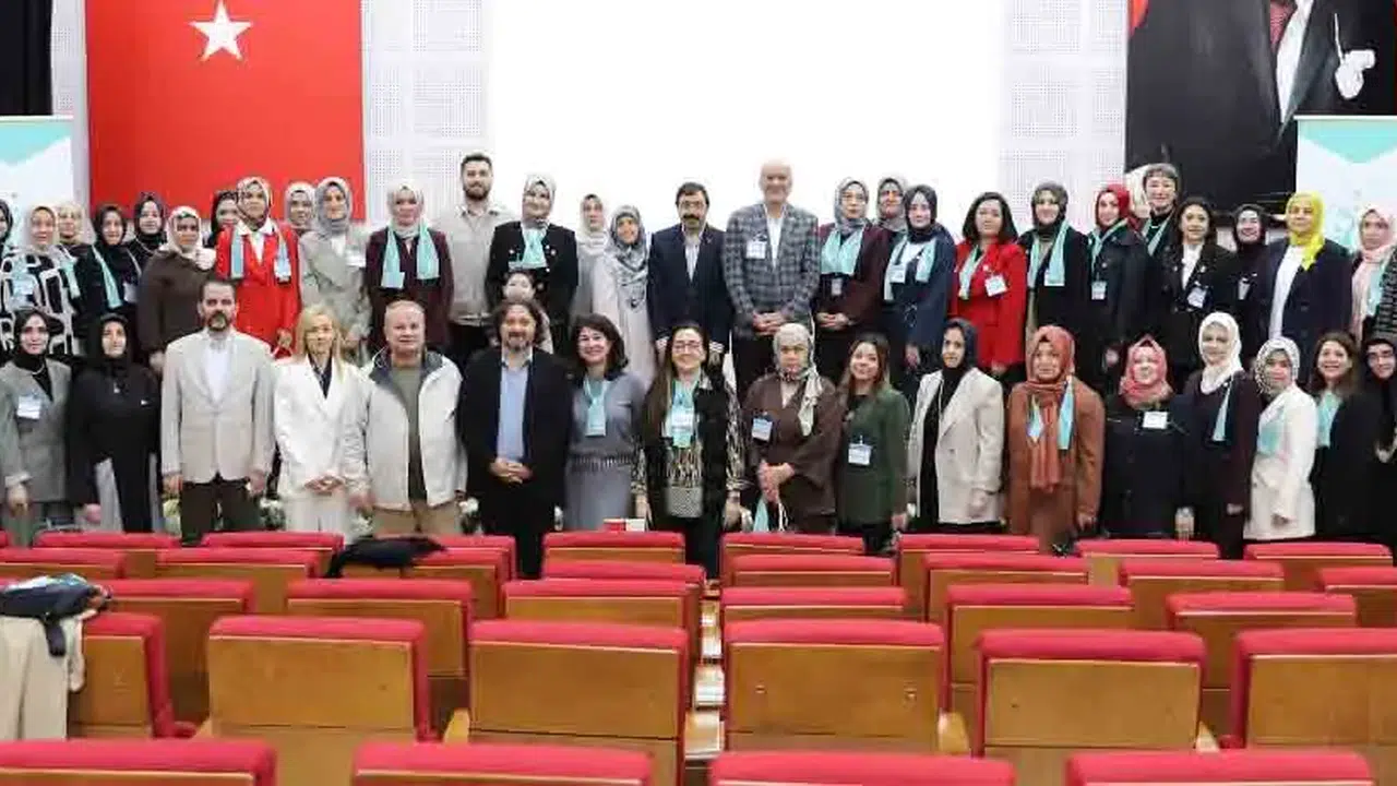 Huzur adresinin temelleri Konya'da atıldı: İzmir'de toplantı gerçekleştirildi