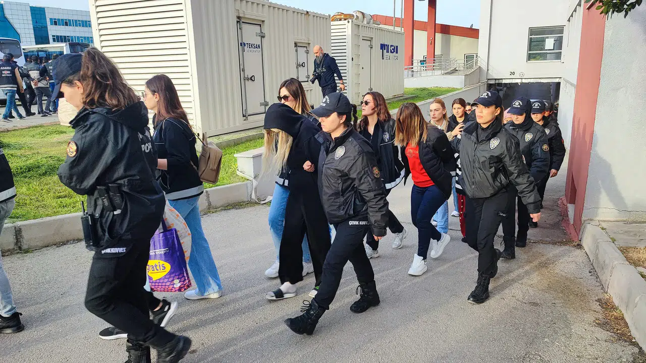 Aralarında Konya da var: 8'i kadın 287 kişilik çete çökertildi