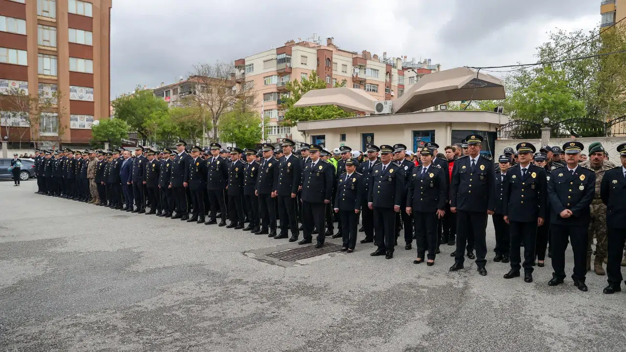Müdür Maksut Yüksek Ankara'ya uğurlandı