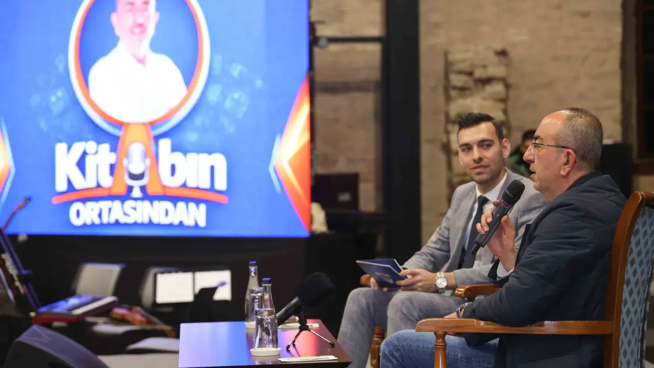 Başkan Kavuş Kitabın Ortasından konuştu: İşte başarının sırrı
