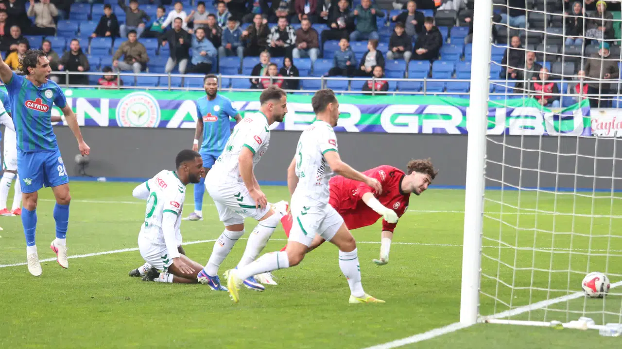 Konyaspor'un aklı kupada: 10 maçlık seri Rize'de sona erdi