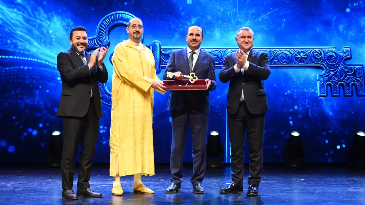 İİT Gençlik Başkenti Konya'da görkemli açılış: Anahtar Konya'da