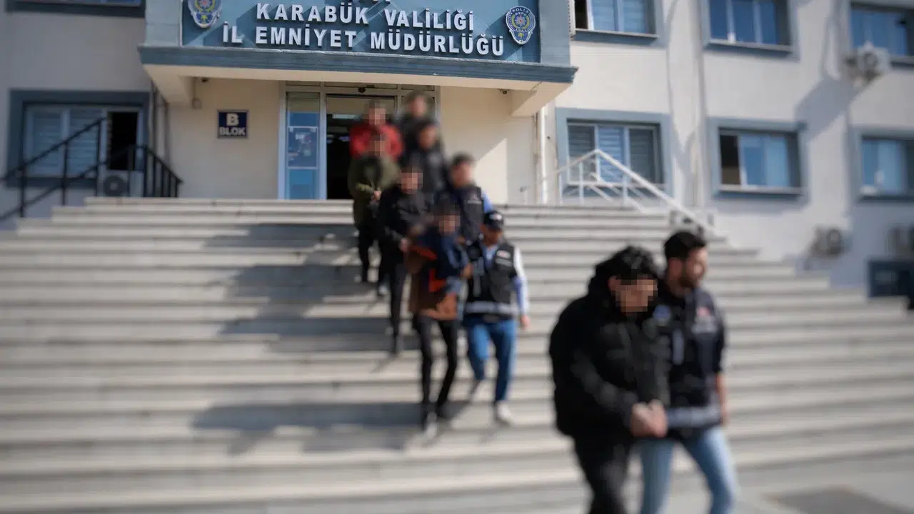 Yapay zekalı dolandırıcılar türedi: Konya'da büyük operasyon