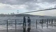 İstanbul'da şiddetli rüzgar etkili oluyor; Gülhane Parkı kapatıldı