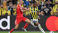 Fenerbahçe turu Portekiz’e bıraktı