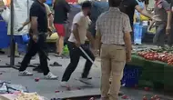 Pazarcılar döner bıçaklarıyla birbirine girdi