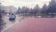 Konya'da araçlar su üzerinde gitti! Altyapı alarm veriyor