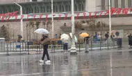 Yağışlı hava yurdu etkisi altında aldı: Yıldırımlar düştü, su baskınları yaşanıyor