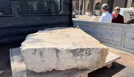 Tadilat sırasında çıktı: Konya'da tarihin akışını değiştirecek 1 tonluk taş bulundu
