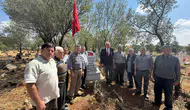 İzmir'deki Yunan Bayrağını indiren Konyalı Kahraman anıldı