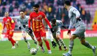 Konyaspor'da Ali Karimi şoku! Son anda iptal oldu