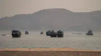 Türk gemileri Hürmüz Boğazı’ndan geçmeye başladı