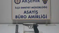 Konya'da düğünü izleyen polis ekipleri havaya ateş açanları suçüstü yakaladı