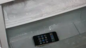 Trend akımı yapan bin pişman: Akıllı telefonları bozan Tik Tok videosu