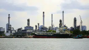 Petrol 100 doların üzerinde: Arz endişeleri güçleniyor