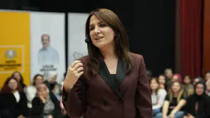 Konya'da ilçe konferansları başladı: Ünlü isimler gelecek