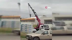 Vinçte sallandı: O anlar kameraya yansıdı