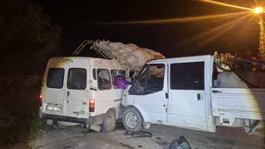 Konya'da yaşanılan kaza sonrası ortalık savaş alanına döndü