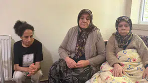 Konya'da aile dramı! Evi üzerine aldı annesini kapının önüne koydu