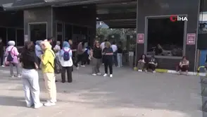 Okul önlerinde heyecanlı YKS bekleyişi başladı