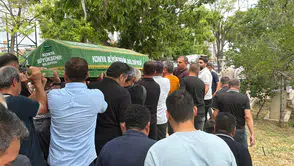 Konya’da 3 çocuk annesi kadına acı veda! Son yolculuğuna uğurlandı