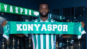 Konyaspor'da imza atıldı: Awaziem formayı giydi