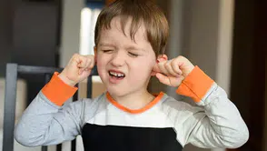 Tourette sendromu anne karnında başlıyor Tedavisinde ilginç yöntem