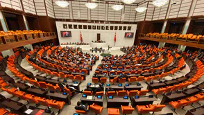 Eski Bakan Kara'dan acı haber! Kalp krizi sonucu hayatını kaybetti