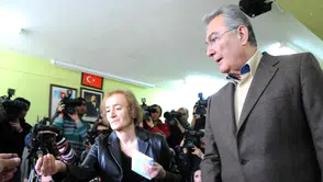 Deniz Baykal'ın hayat arkadaşıydı: Olcay Baykal hayatını kaybetti