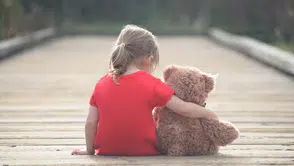 Çocuğunuzun evden kaçacağını nasıl anlarsınız: O değişime dikkat