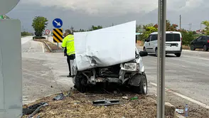 Konya’da otomobiller çarpıştı: 1’i ağır 5 yaralı