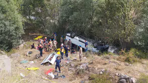 Suşehri'nde feci kaza! 4 kişi öldü, 4'ü ağır 10 kişiyi yaralandı