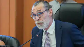 Erdal Beşikcioğlu tutuklandı: Etimesgut Belediyesi'ne operasyon