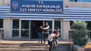 Manisa'da dolandırdılar, Konya'da altınlarla yakalandılar