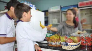 Okul kantinlerinde tost ayranın fiyatı belli oldu