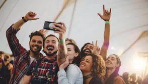 Evlilik zekâyı köreltiyor mu: Bekârlıkla ilgili ilginç araştırma