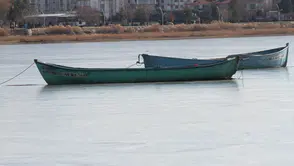 Konya'da şiddetli soğuklar: Ülkenin en büyüklerinden Beyşehir Gölü dondu
