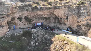 Konya’da mağaranın kapısı aralandı: Hazine değerinde ürün çıktı