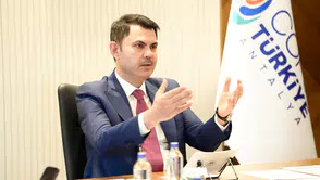 Bakan Kurum’dan COP31 öncesi üçlü görüşme