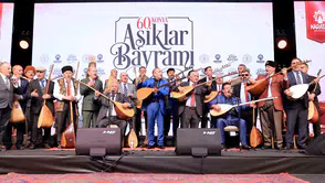 Konya'da sazın ve sözün coşkusu Âşıklar Bayramı'nda yaşanıyor