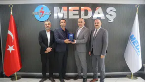 Konya'daki MEDAŞ çalışanı ödüllendirildi: İnsani bir vazife!